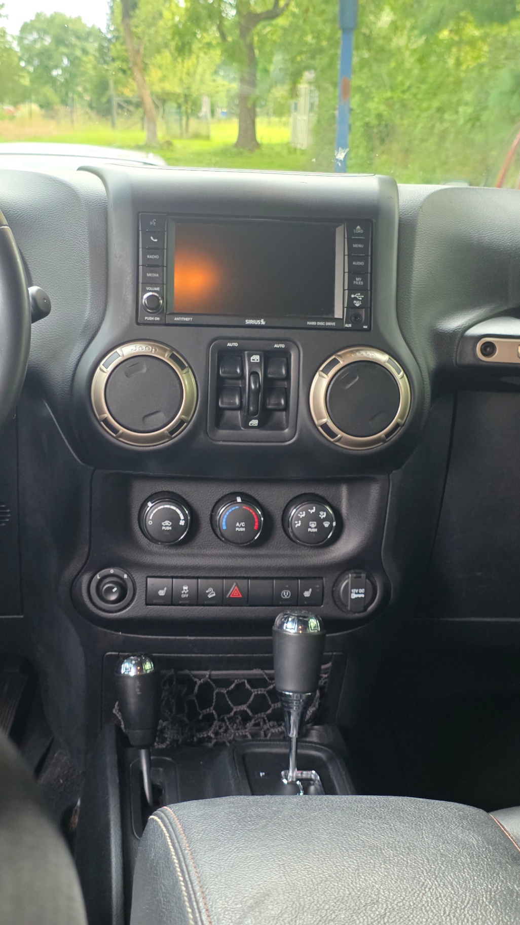 Console, vents and shifters detailed